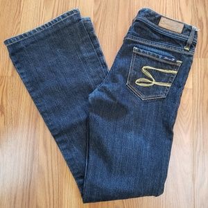 Seven7 Flare Gold Embroidered Logo Pocket size 27
